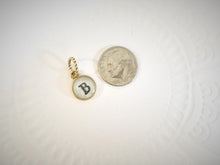 Size comparison of initial charm